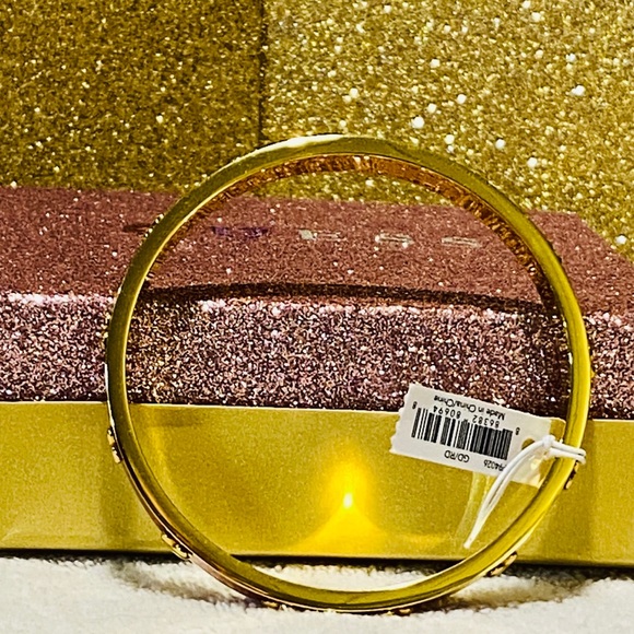 Coach Heart Bracelet - Picture 7 of 8